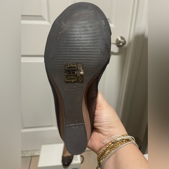 Aldo Dark brown leather wedges - Picture 6 of 6